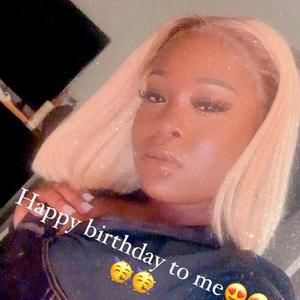 Meet your Posher, Jada